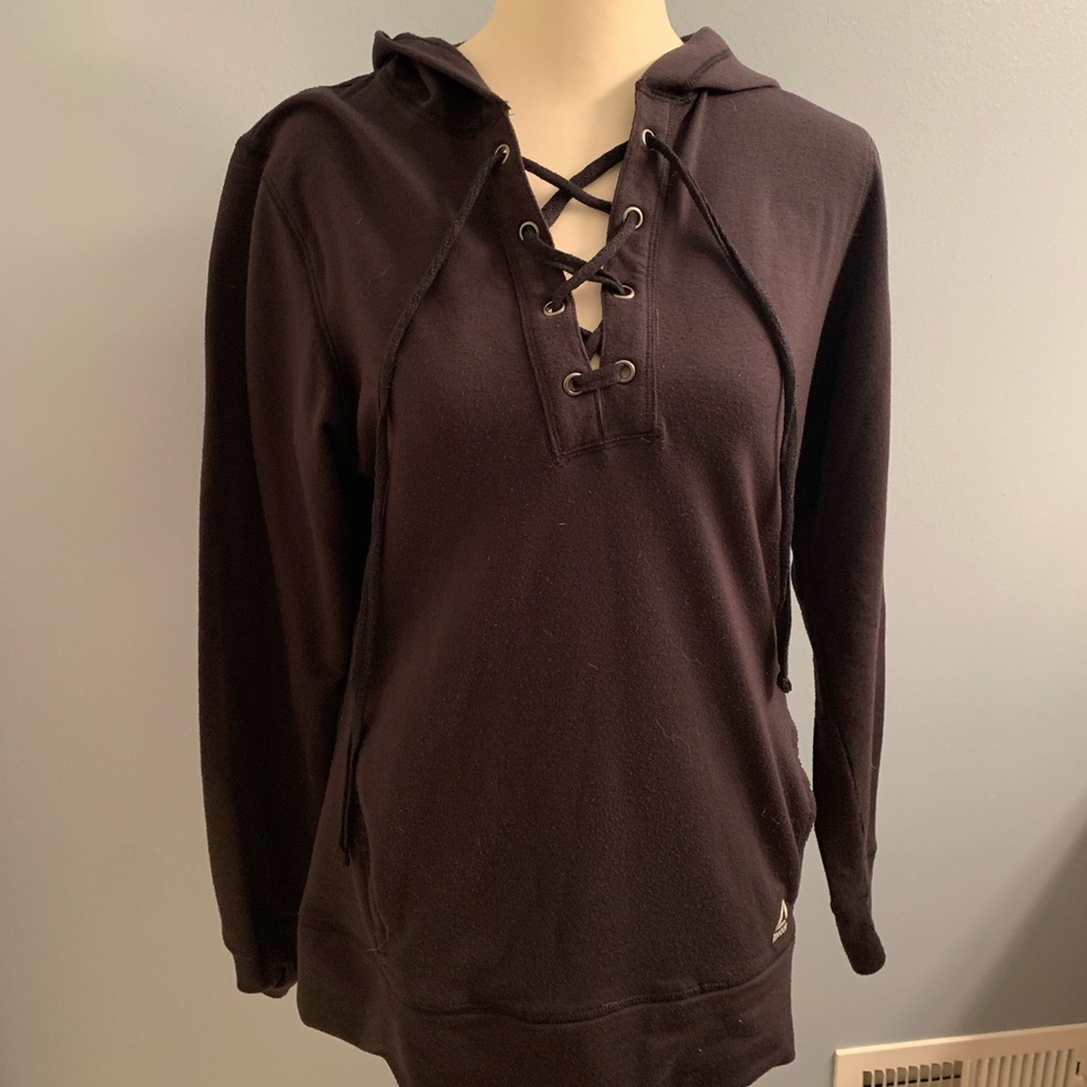 ✨great condition✨ women black tie up sweater